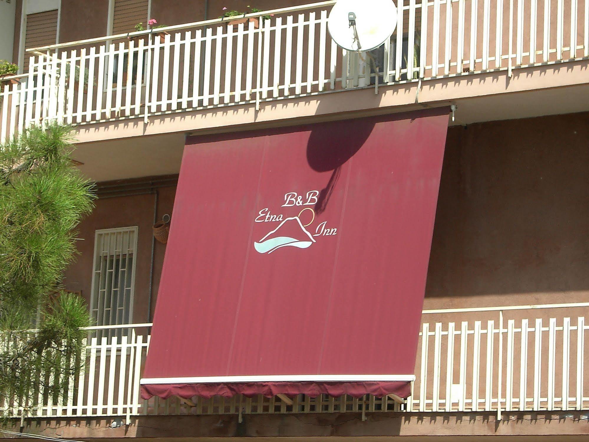 Etna Inn Motta SantʼAnastasia Εξωτερικό φωτογραφία