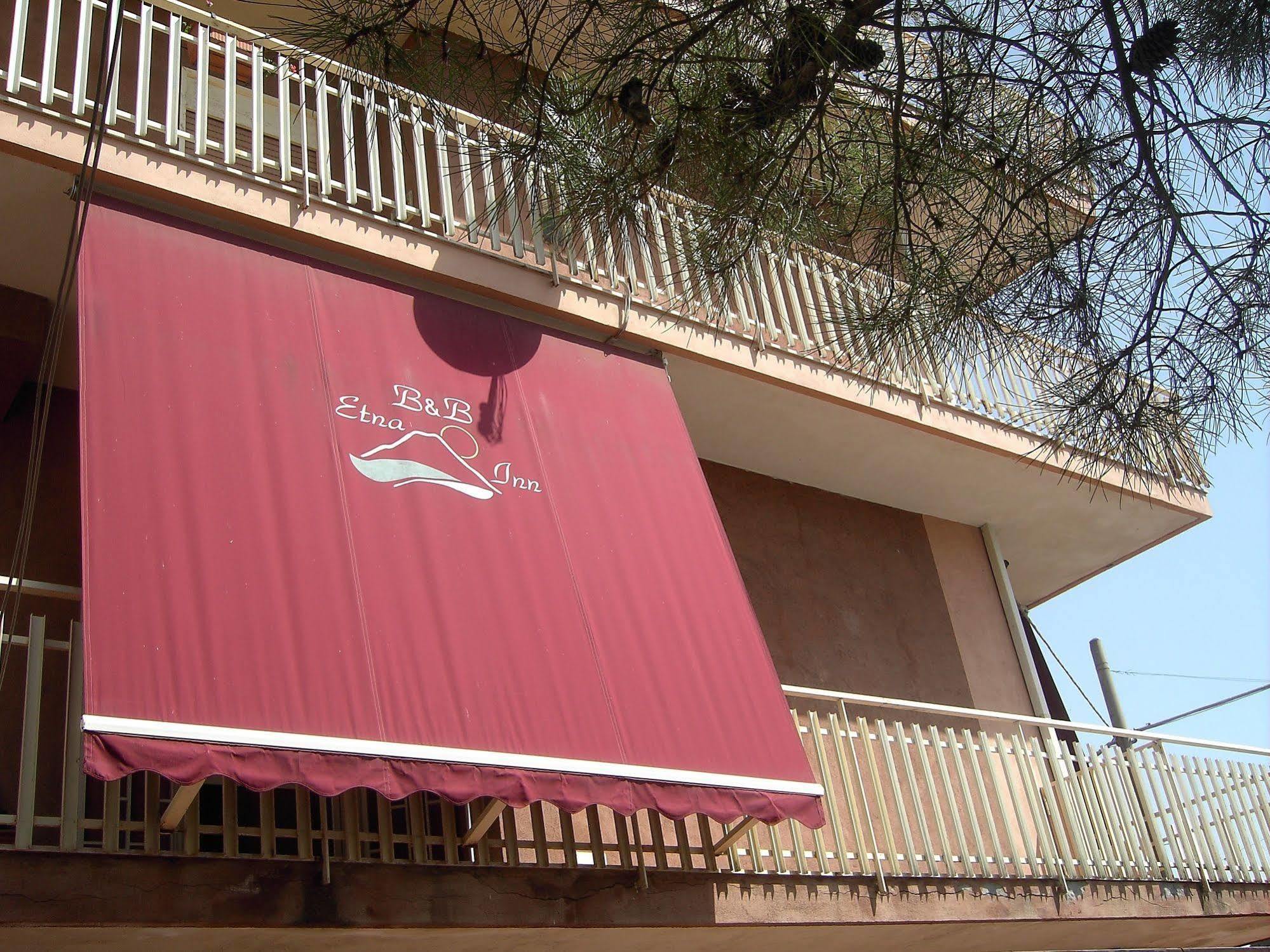 Etna Inn Motta SantʼAnastasia Εξωτερικό φωτογραφία