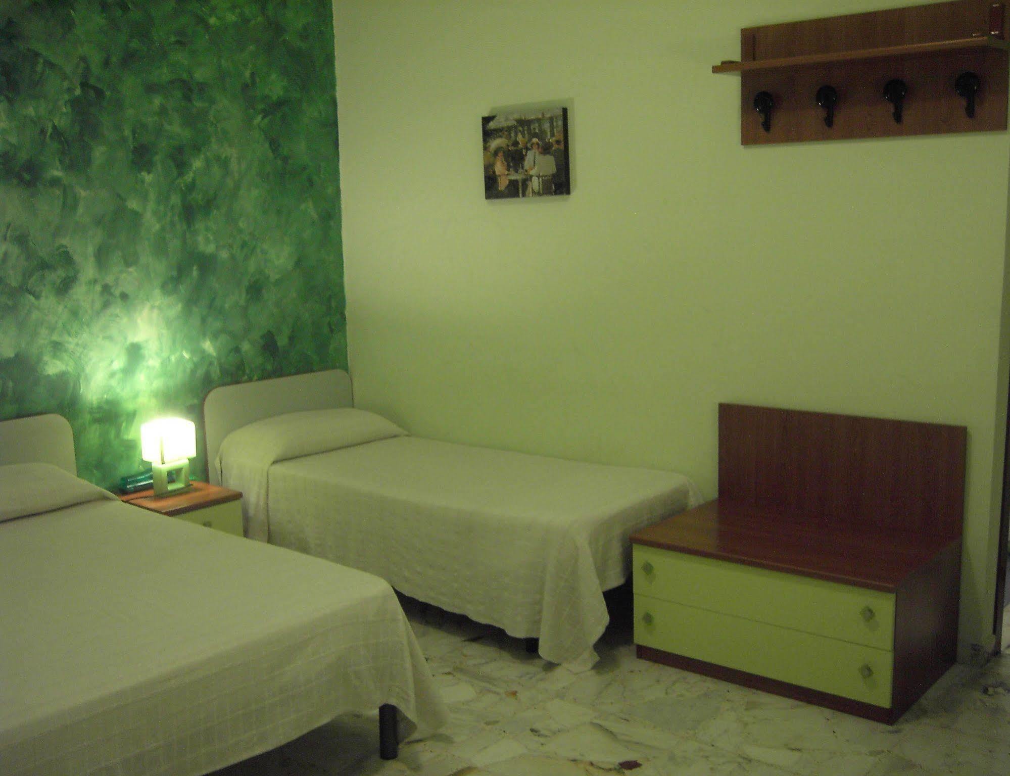 Etna Inn Motta SantʼAnastasia Εξωτερικό φωτογραφία
