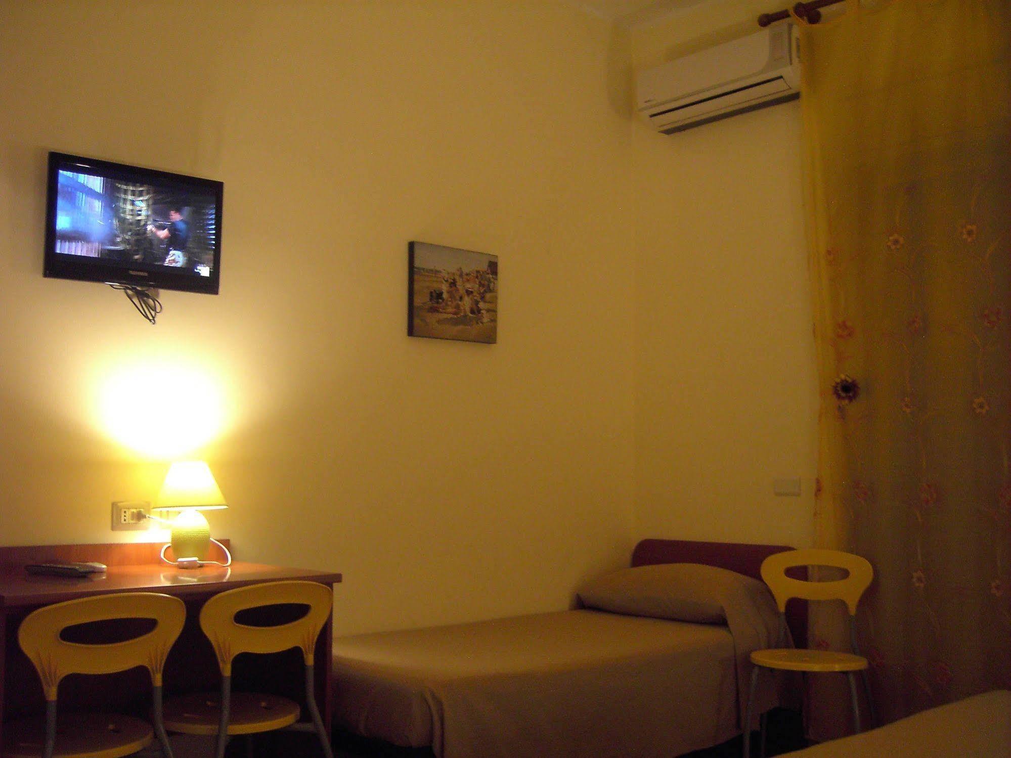 Etna Inn Motta SantʼAnastasia Εξωτερικό φωτογραφία